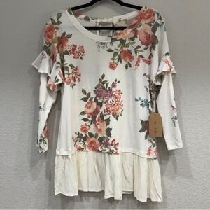 NWT Blu Pepper Floral‎ Long Sleeve Top
